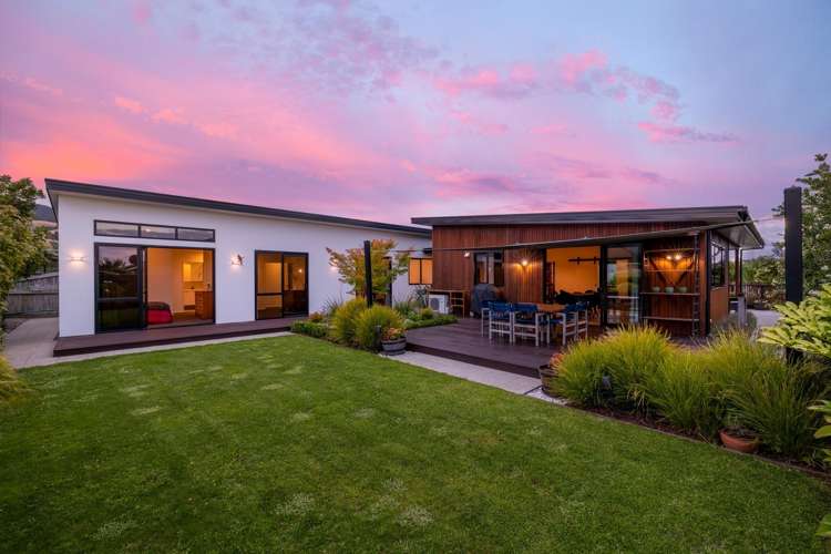 87 Daelyn Drive Richmond_1