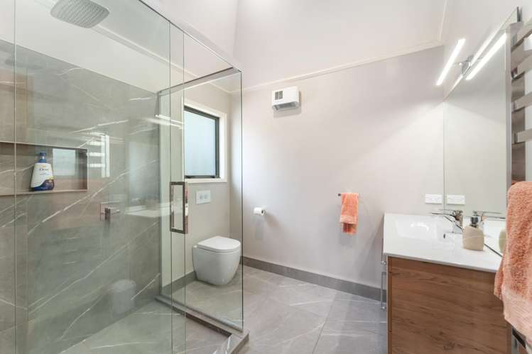 320 Gladstone Road South East Taieri_15