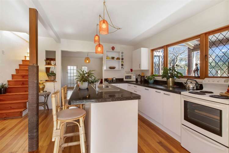 13 Shelly Beach Road Surfdale_10