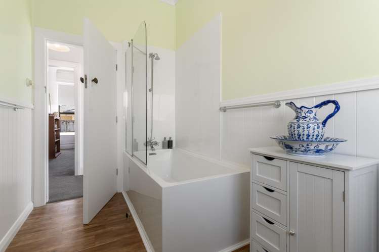 9 Garrison Street Carterton_15