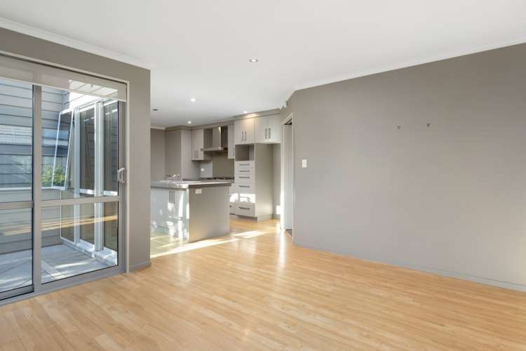 93 Redwood Street Redwoodtown_5