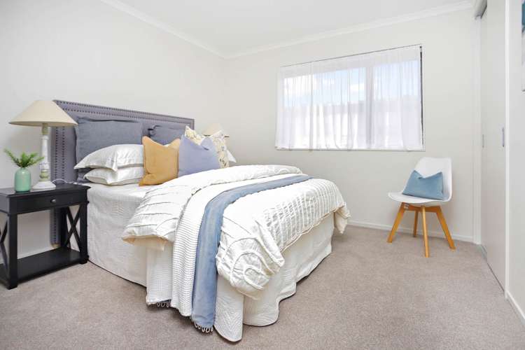 45 Haddington Drive Flat Bush_11