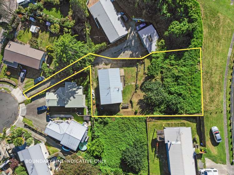 12 Luke Street Brookfield_12