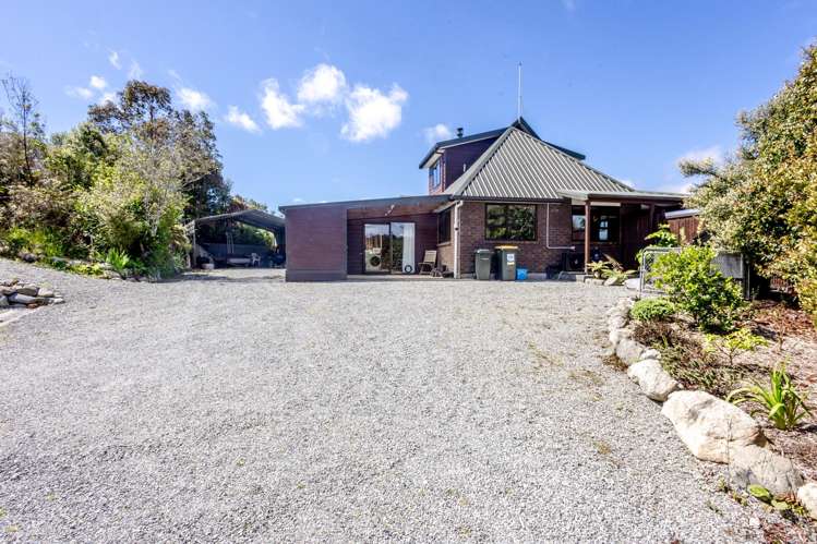 1 and 3 Back Creek Road Hokitika_19