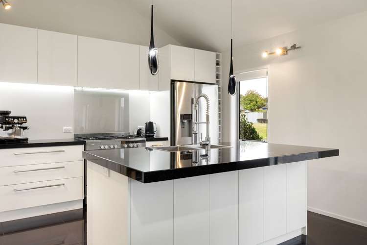4 Bos Crescent Flagstaff_5
