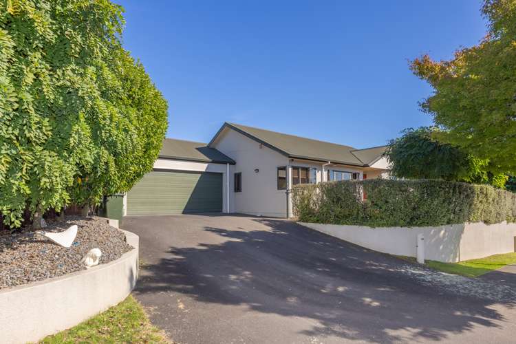 1 Sunnyhills Avenue Glenview_28