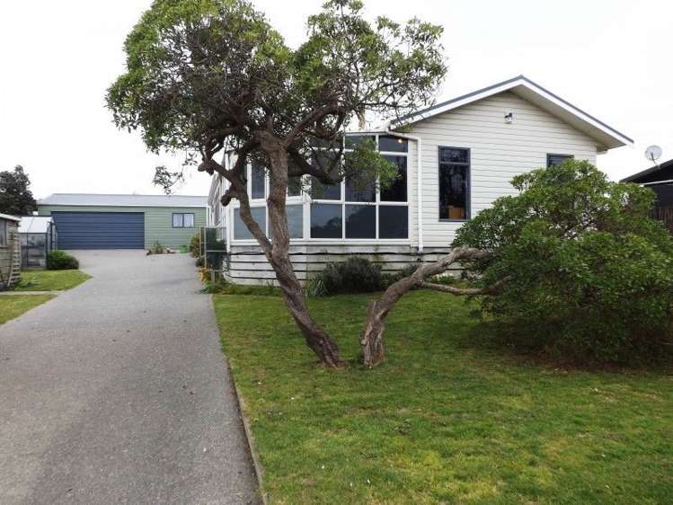 50 Kahukura Avenue Waitarere Beach_13