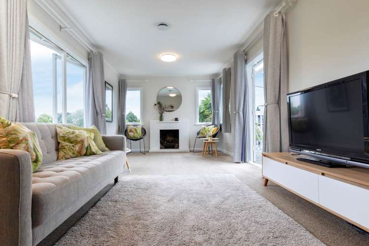 8 Wattle Street New Lynn_8