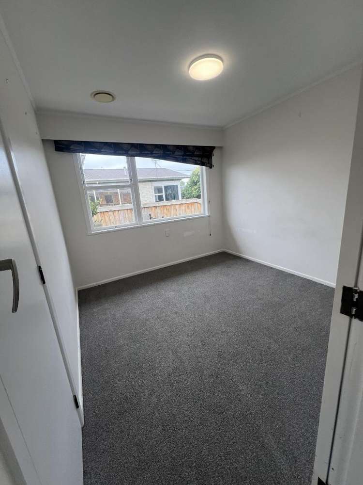 24 Patrick Place 2742_15