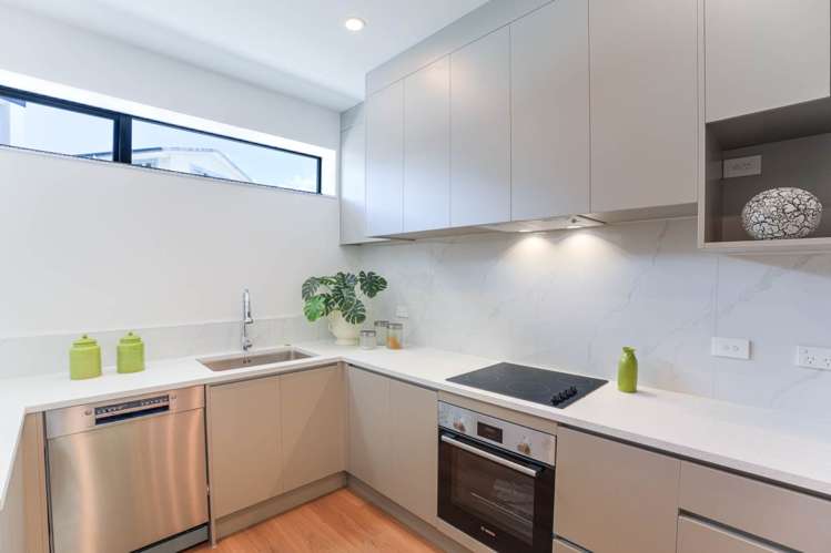 3/62 Titoki Street Te Atatu Peninsula_3