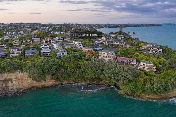 1/25 Churchill Road Murrays Bay_0