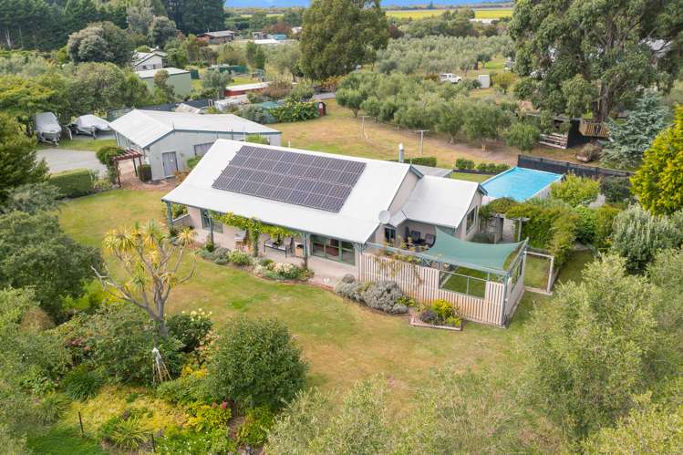 14 Beatrice Street Rarangi_19