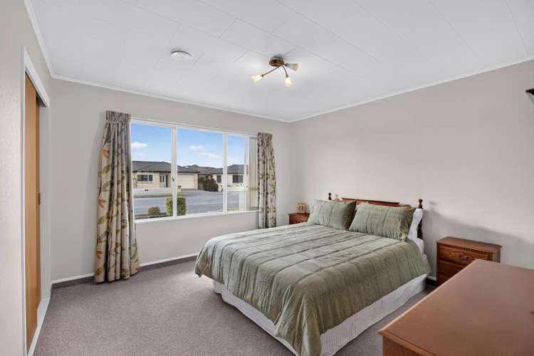 1/22 Avondale Road Taradale_9