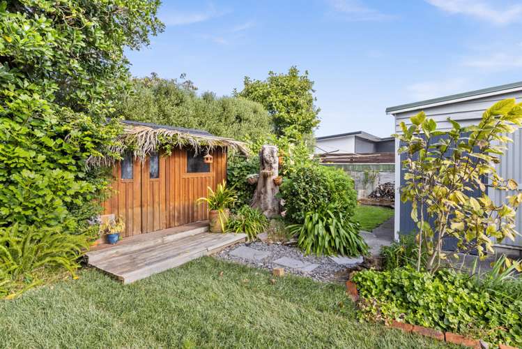 11 Bowling Road Greenmeadows_15