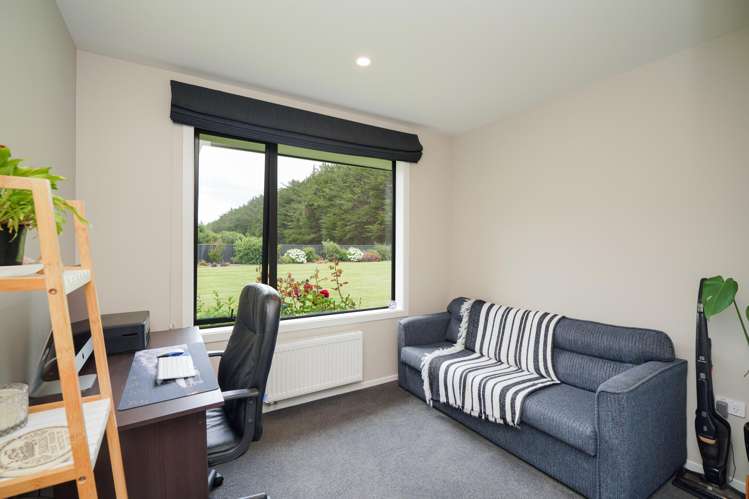 32 Lumsden Drive Waikiwi_12