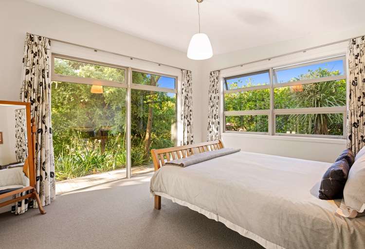 49 Tennis Court Road Raumati South_17