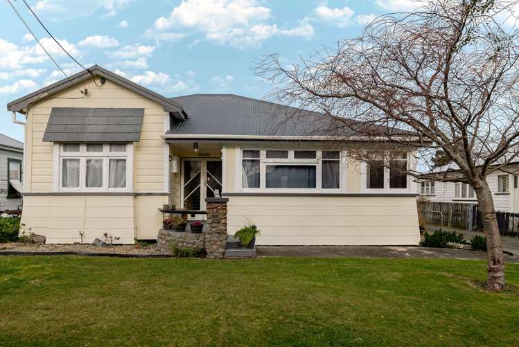 13 York Street Feilding_24