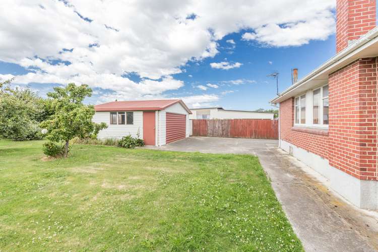 16 Boundary Road Lincoln_17