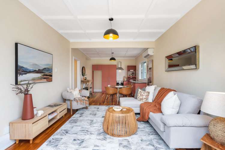 95B McLeod Road Te Atatu South_2