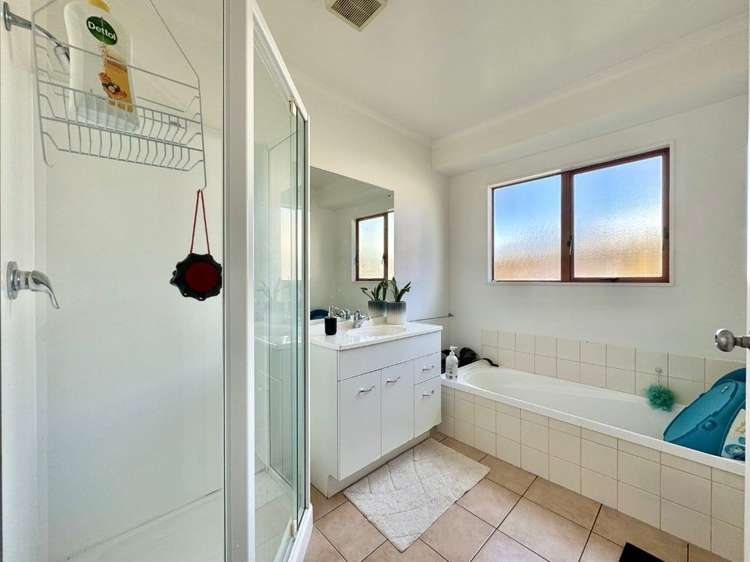 8 Ettrick Lane Papakura_15