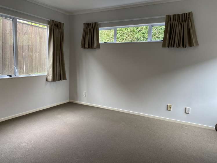 3/22 Clonbern Road Remuera_12