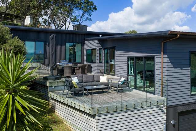 36 Robertson Street Raglan_1