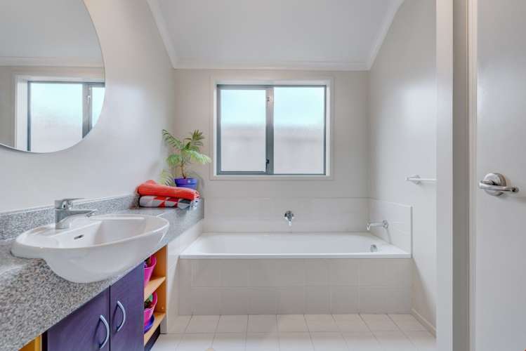 56a Shelly Bay Road Beachlands_12