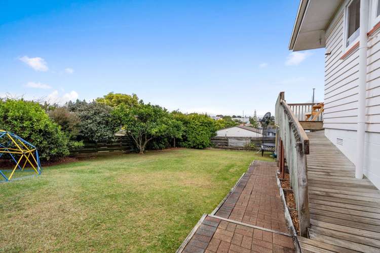31 Meilland Place Glen Eden_13