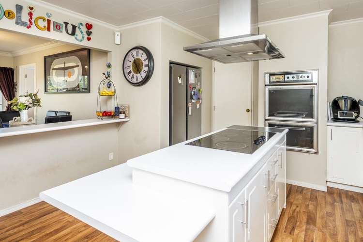 2 Tirimoana Place Otamatea_6