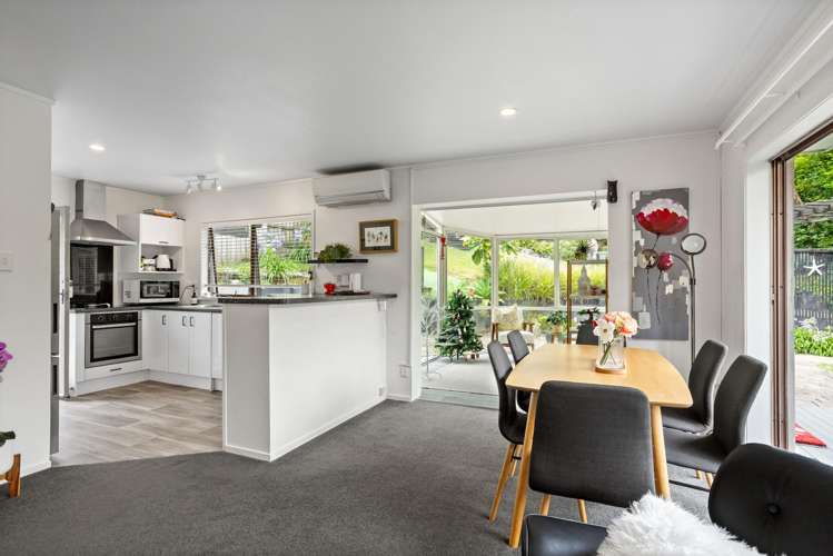 2/43 Seaton Road Murrays Bay_4