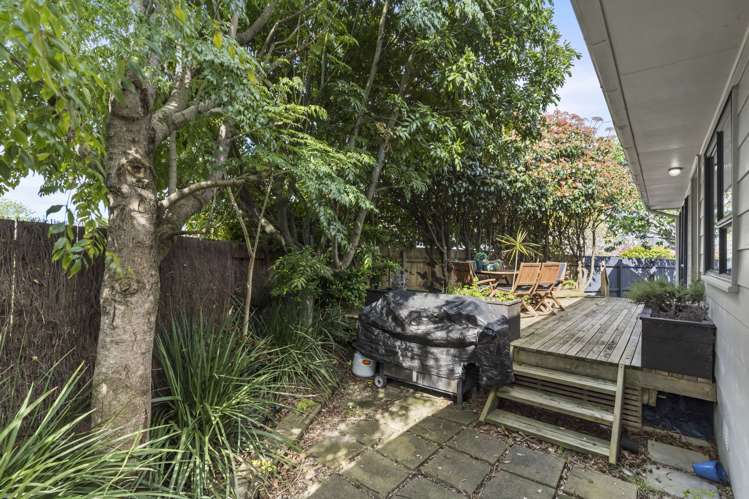 1/20 Glenhaven Place Te Atatu Peninsula_17