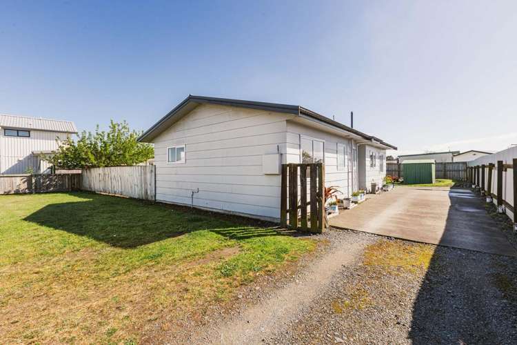 340 Flaxmere Avenue_0