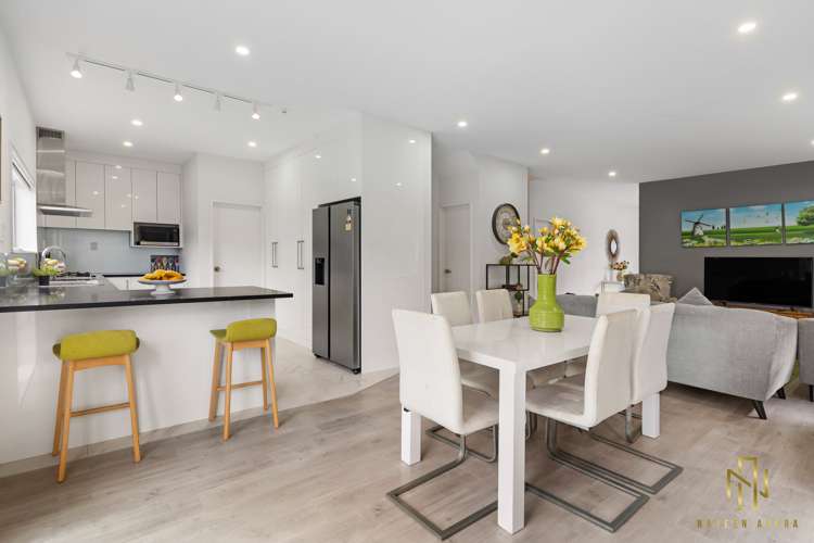 6 Matahae Drive Flat Bush_6