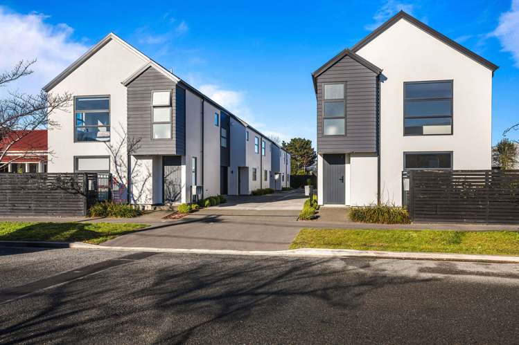5/438 Armagh Street Linwood_2