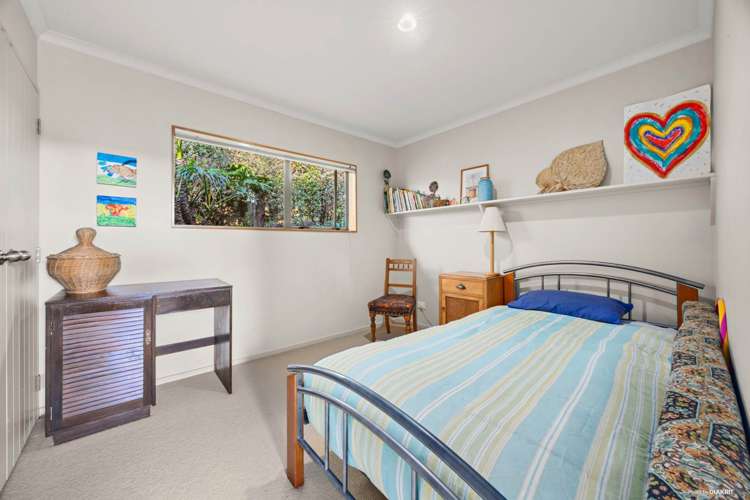 3 Rakau Views Orewa_15