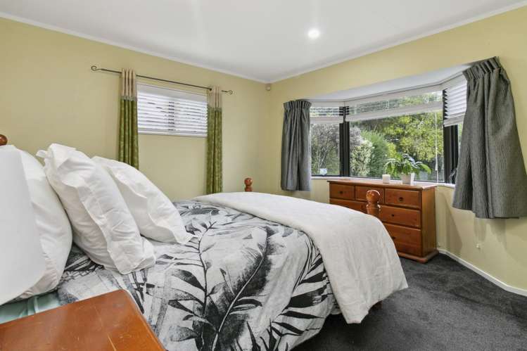 73 Meadowvale Rise Titirangi_12