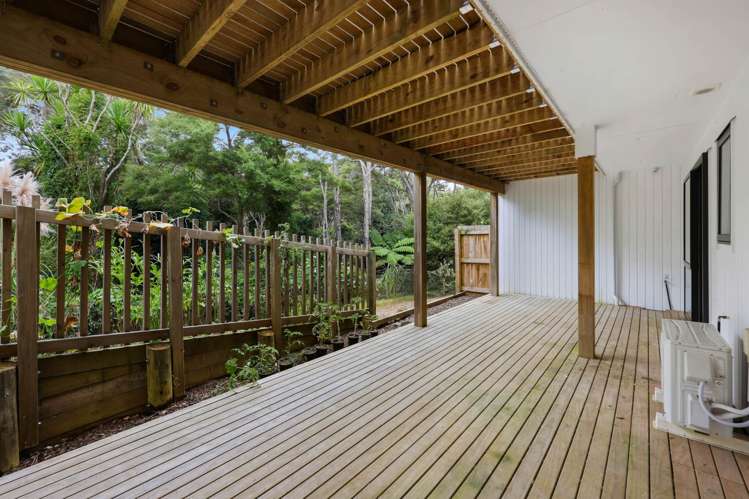 1/22 Spinella Drive Bayview_25