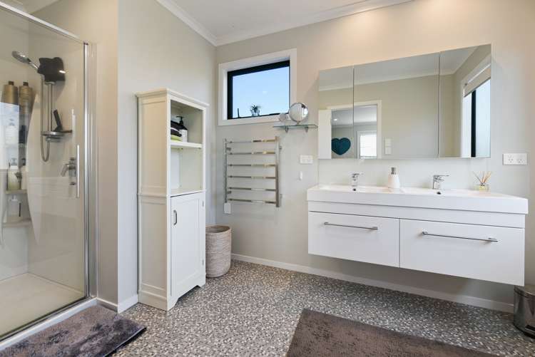 1/32 Rutherford Street Chedworth_7