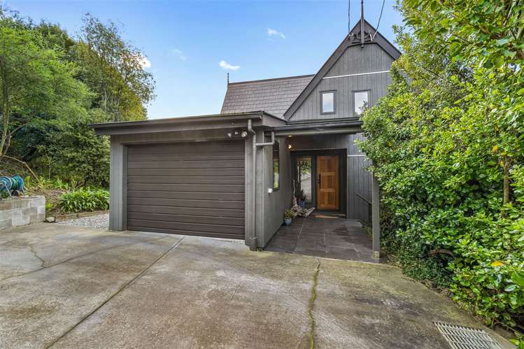 10 Tuawera Terrace Clifton_18