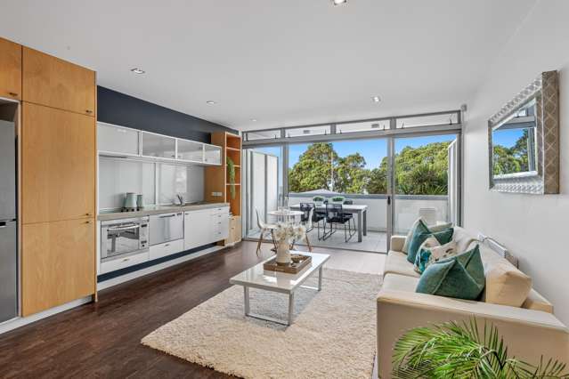 Smart Sea Side Buying