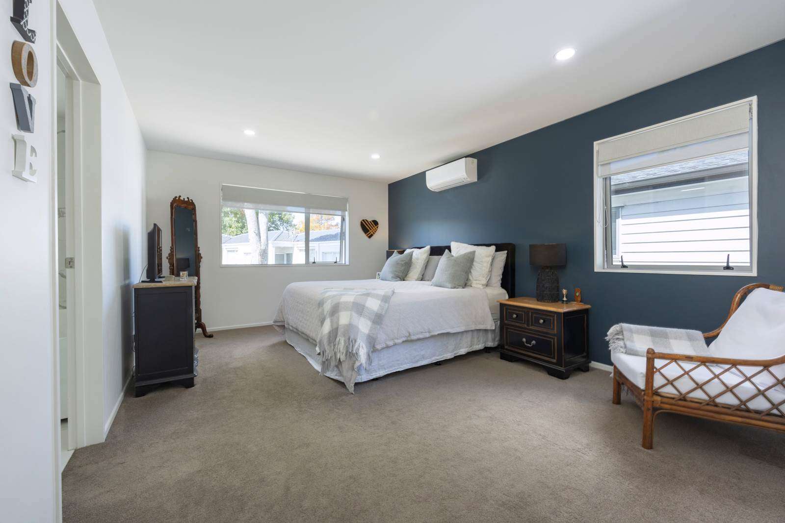 20D Kaurilands Road Titirangi Waitakere City Houses for Sale