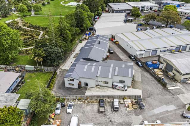 14 Ashfield Road Wairau Valley_1