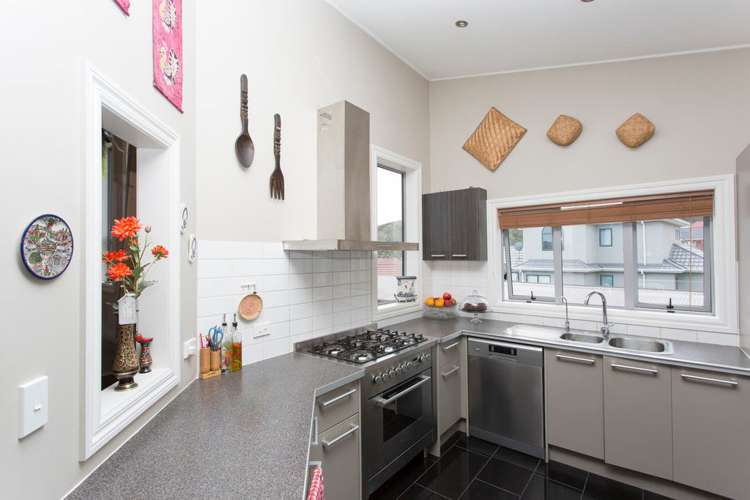 6 Jordan Street Island Bay_7