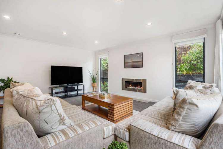 8 Hilton Close Albany_1