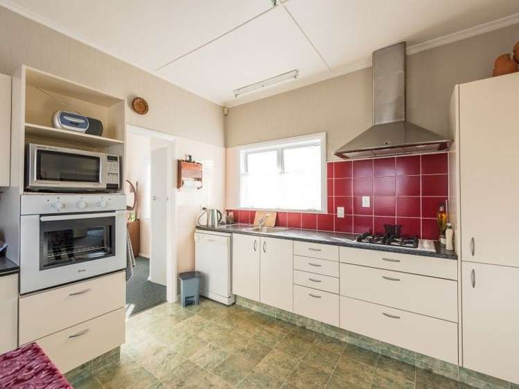 98 Alma Road Gonville_11