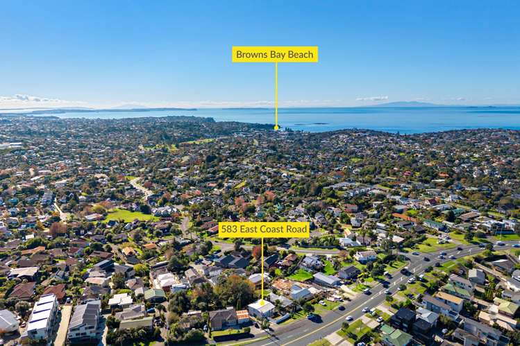 583 East Coast Road Browns Bay_20