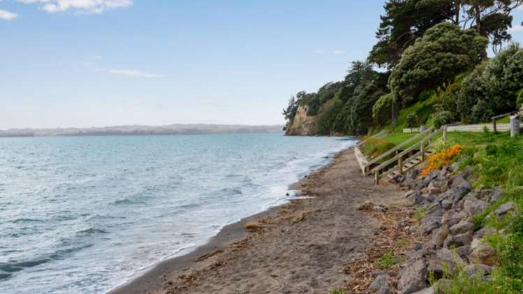 2/200 Mellons Bay Road Mellons Bay_17