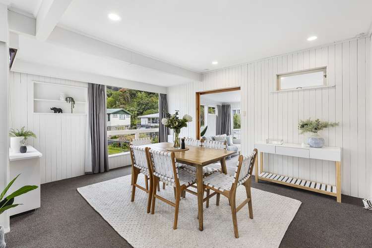 36 Larsen Crescent Tawa_9