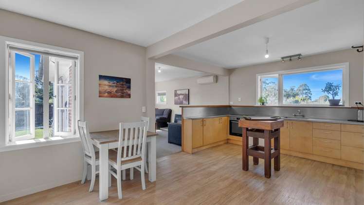 2 Ashworths Road Amberley_10