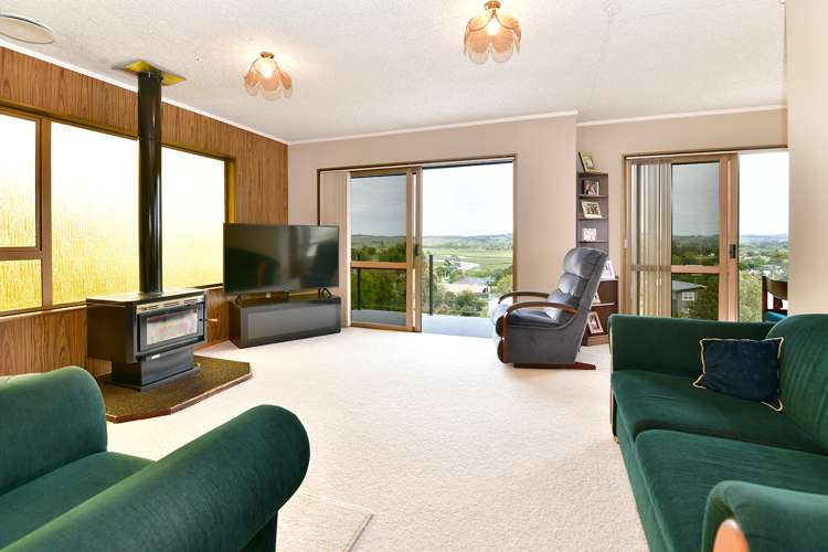 16 Kaipara Cres Helensville_13